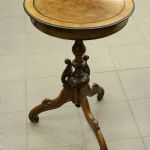 924 1431 LAMP TABLE